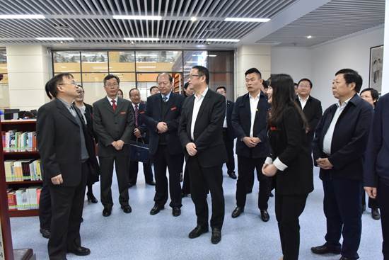 http://news.huel.edu.cn/__local/1/6D/DC/600D6896EC78B6F264DD0271FD7_8E4D21F9_1079B49.jpg